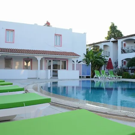 Hotel de apartamente Nergis Bitez