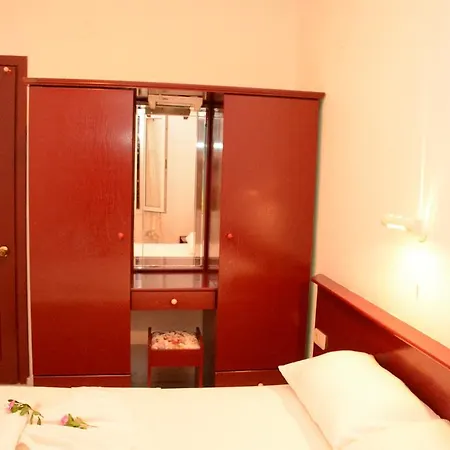 Apartahotel Nergis Bitez