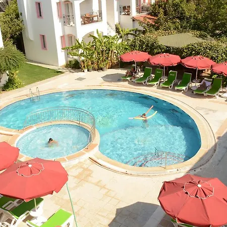 Hotel de apartamente Nergis Bitez