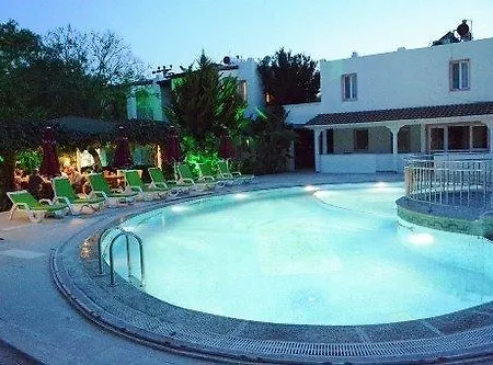 Nergis Hotel apartamentowy