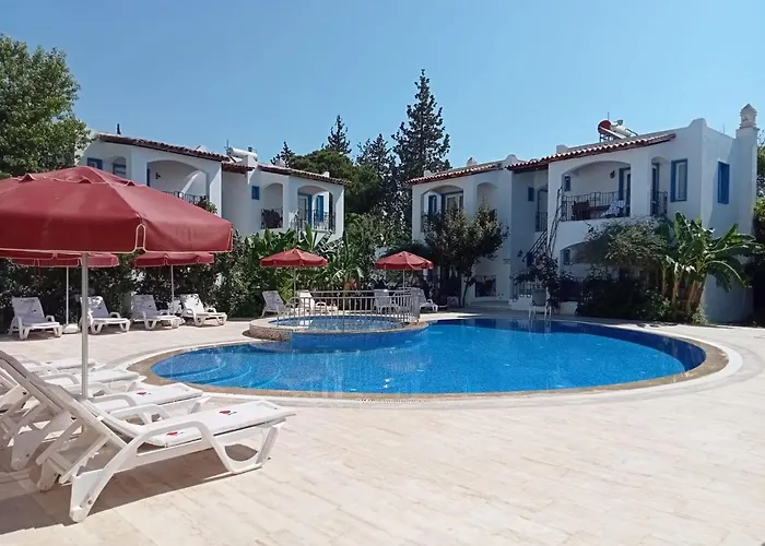 Nergis Aparthotel 4*