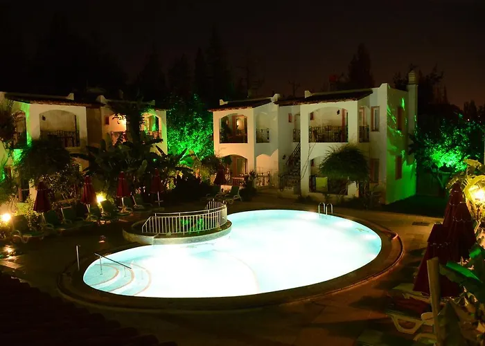 Aparthotel Nergis 4*