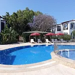 Villa Nergis Lägenhetshotell