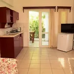 Villa Nergis Lägenhetshotell 4*