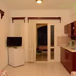 Lägenhetshotell Villa Nergis Bitez