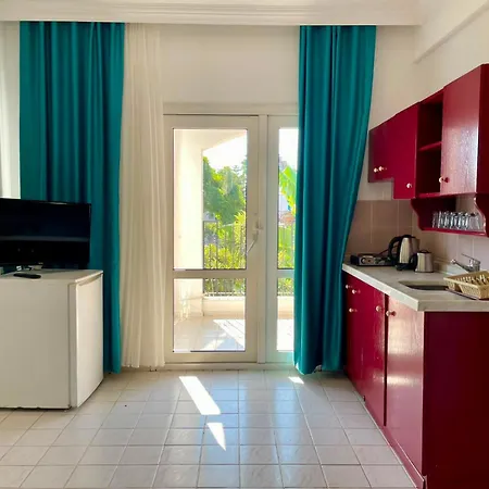 Nergis Apartahotel Bitez