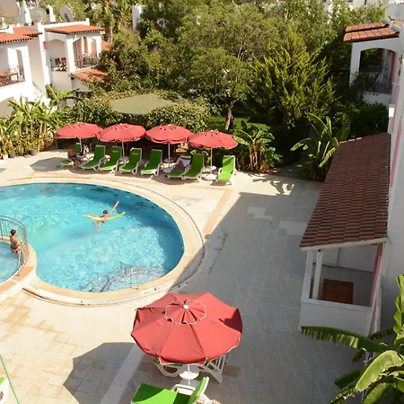 Apartahotel Nergis Bitez