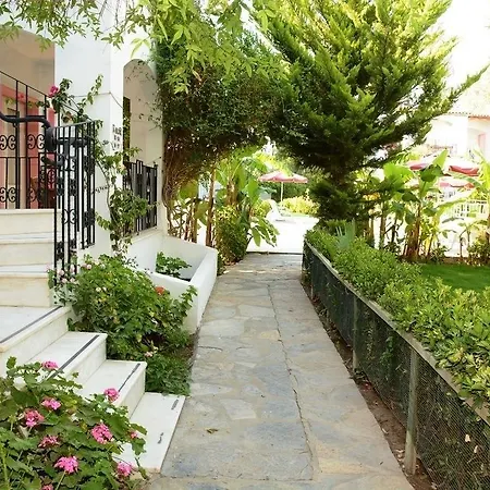 Aparthotel Villa Nergis